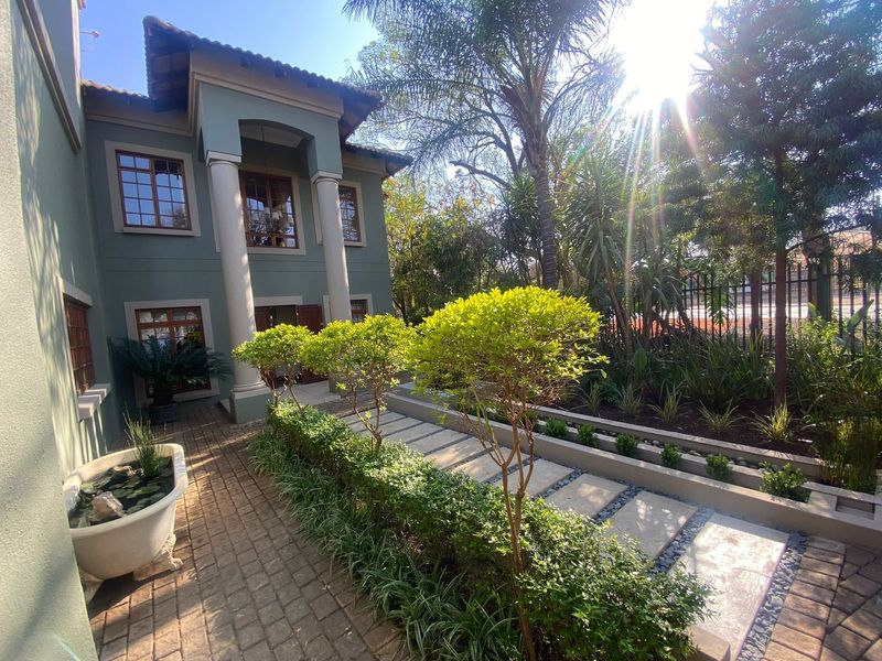 House For Sale in Lydenburg Central - Photo 4