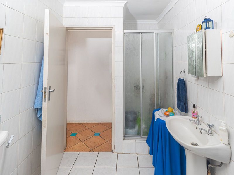 Townhouse For Sale in Sonneglans - Photo 10