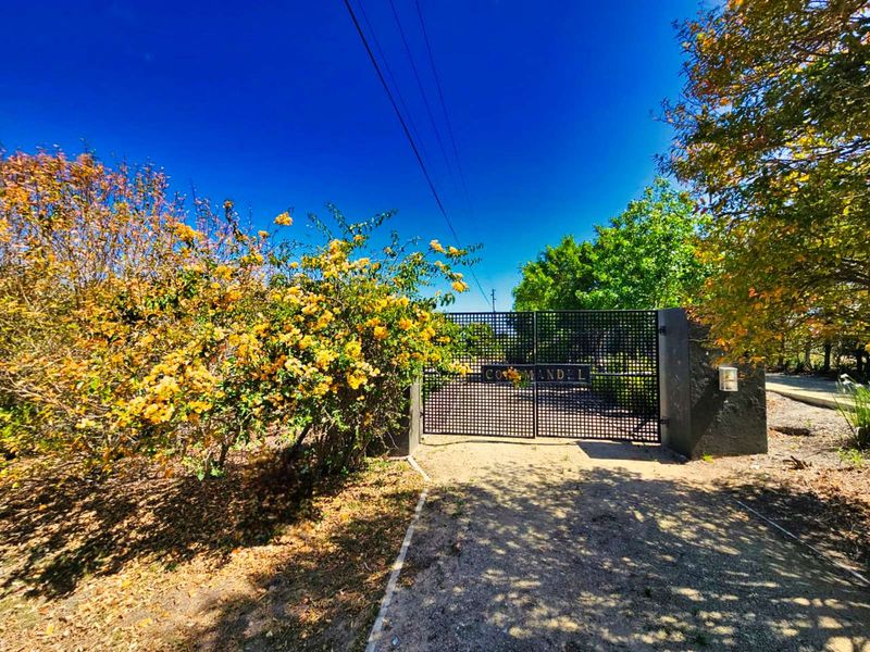 Farm For Sale in Hoekwil - Photo 2