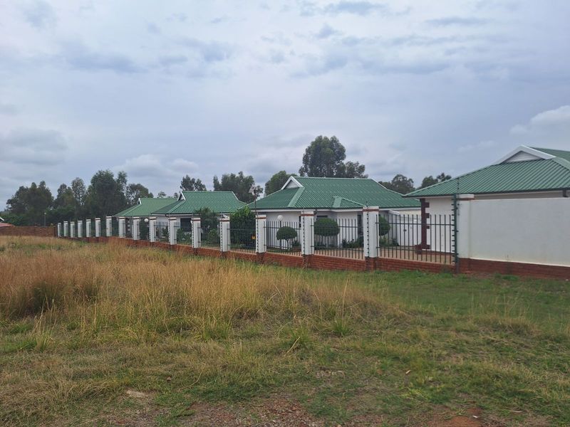 Townhouse For Sale in Cullinan Central - Photo 3