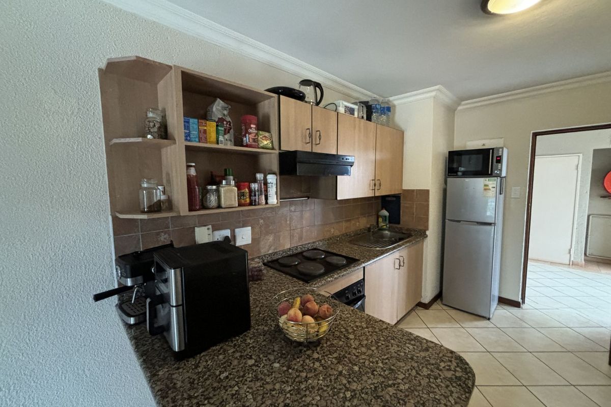 Apartment For Sale in Hatfield - Photo 2