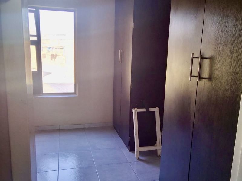 Apartment For Sale in Terra Nova - Photo 7