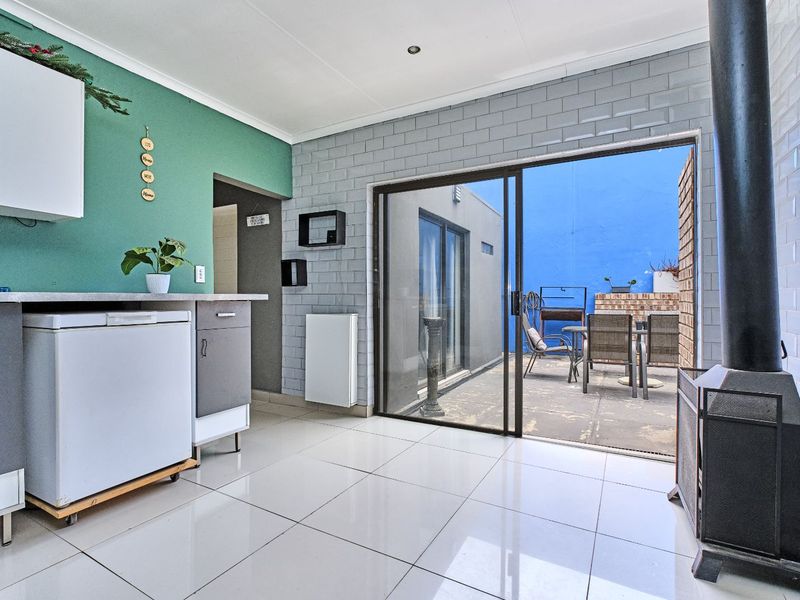 House For Sale in Greymont - Photo 8