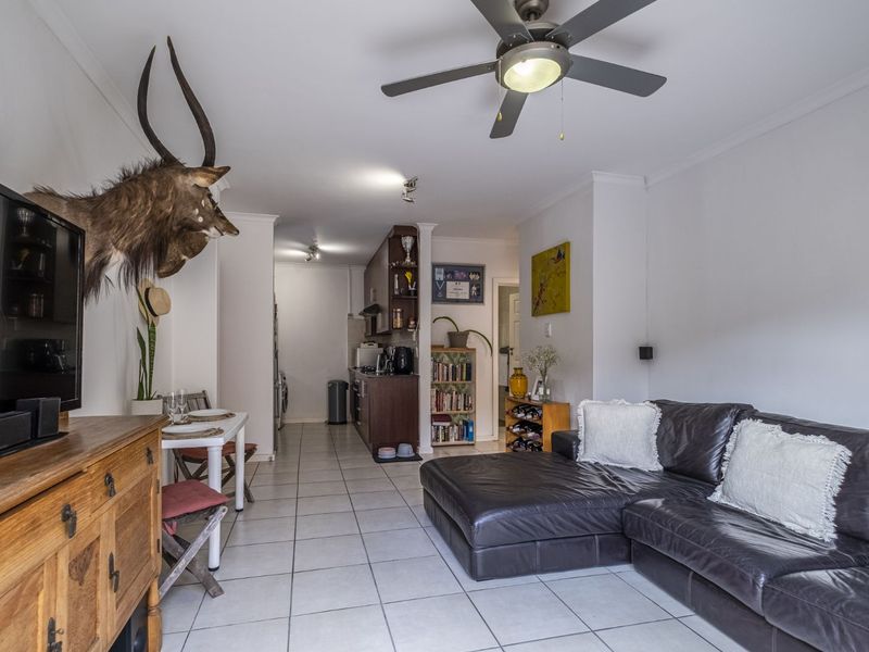 Townhouse For Sale in South End - Photo 3