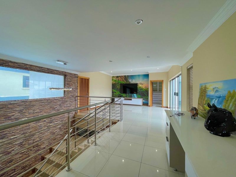 House For Sale in Magaliesberg Country Estate - Photo 7