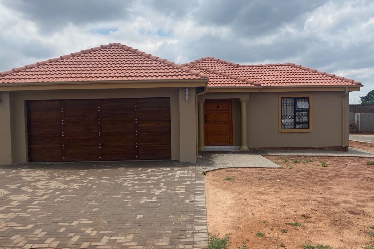 House For Sale in The Orchards - Photo 5