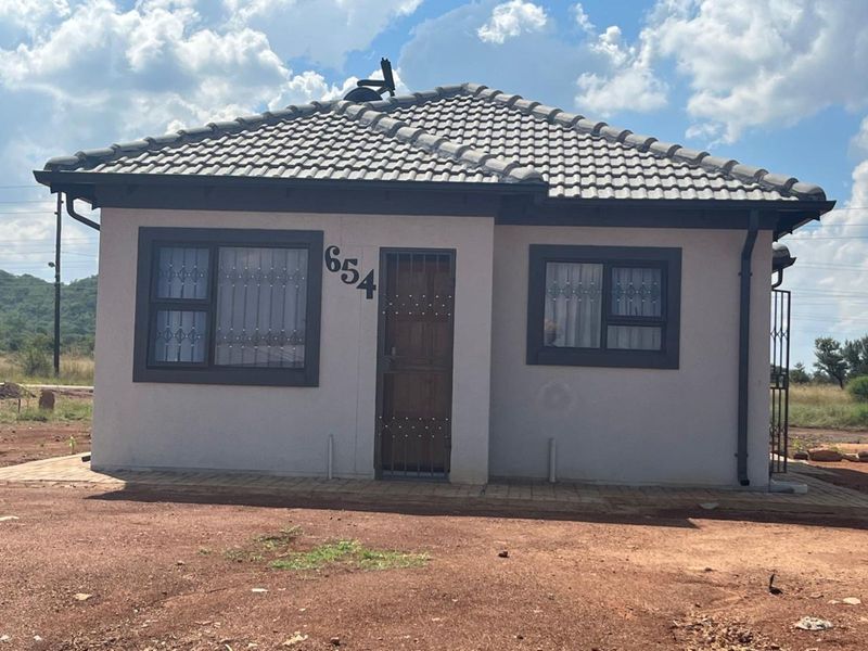 House For Sale in The Orchards - Photo 6