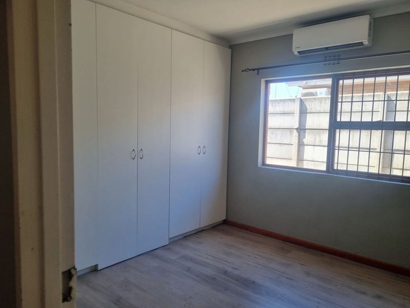 Townhouse For Sale in Zonnendal - Photo 8