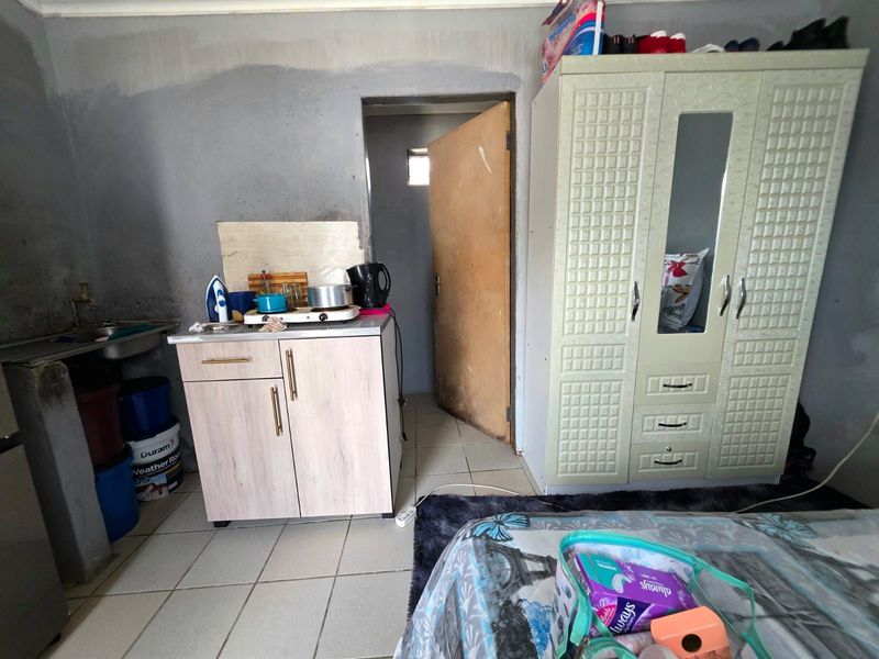 House For Sale in Evander - Photo 5