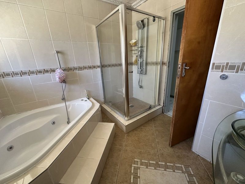 House For Sale in Kruinpark - Photo 9