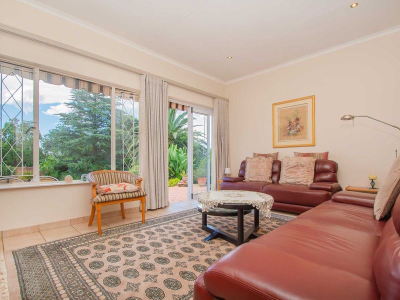 House For Sale in Sundowner - Photo 5