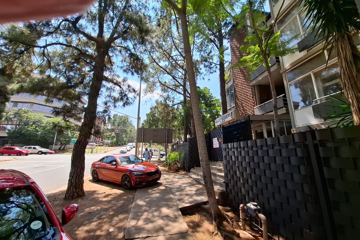 Apartment For Sale in Arcadia - Photo 2