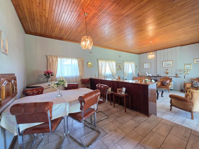 House For Sale in Hadison Park - Photo 10