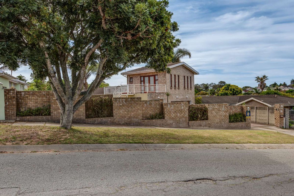 House For Sale in Westering - Photo 2