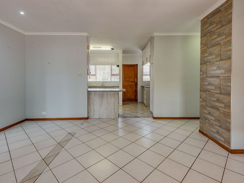 House For Sale in Westering - Photo 8