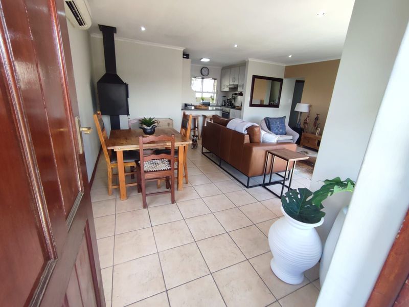 House For Sale in Cape Gate - Photo 3