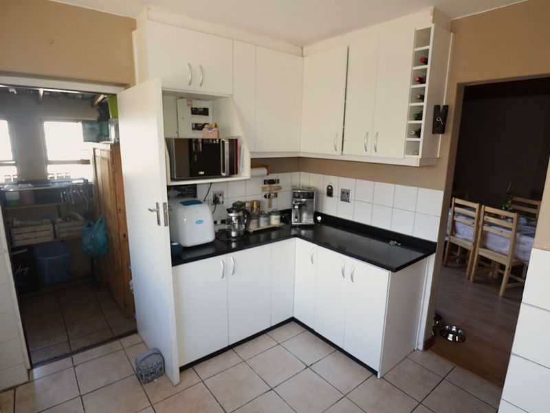 House For Sale in Zoo Park - Photo 9