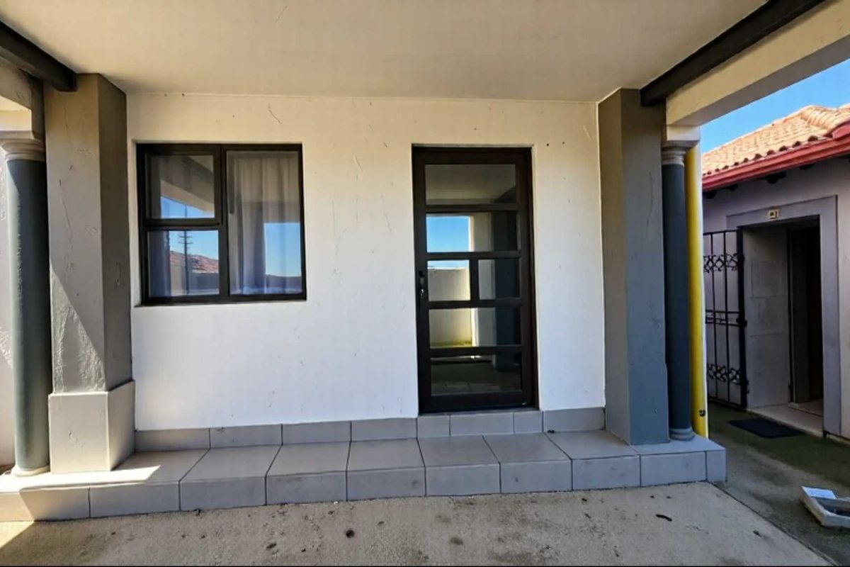 House For Sale in Riverside View - Photo 4