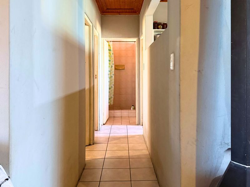 House For Sale in Kleinbaai - Photo 9