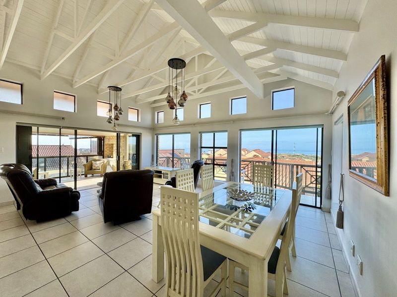 Townhouse For Sale in Seemeeu Park - Photo 4