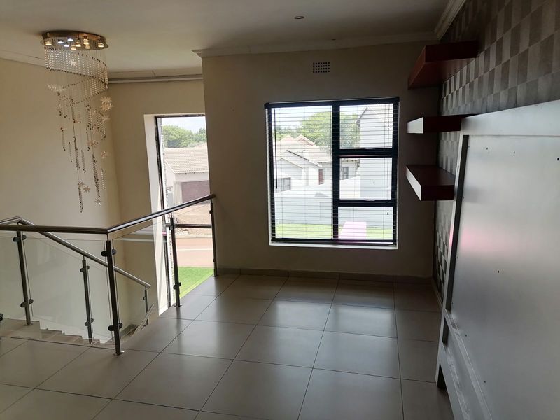 House For Sale in Eldo Village Estate - Photo 3