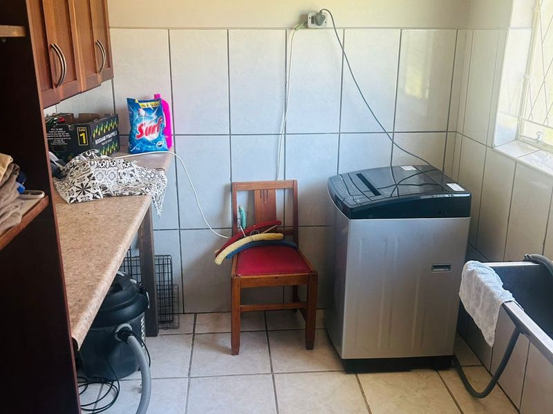 House For Sale in Christiana Central - Photo 5