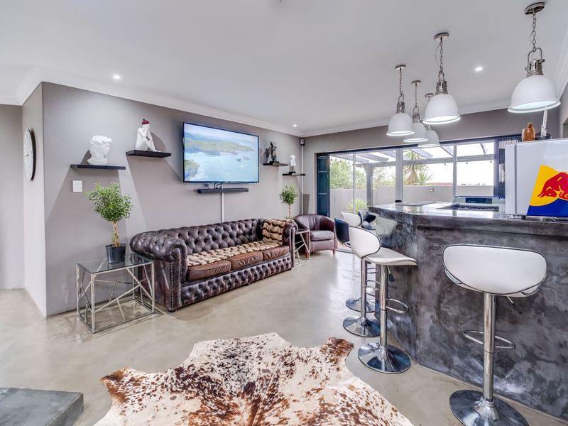 House For Sale in Kenmare - Photo 9