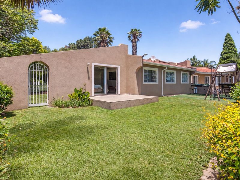 House For Sale in Magaliessig - Photo 3