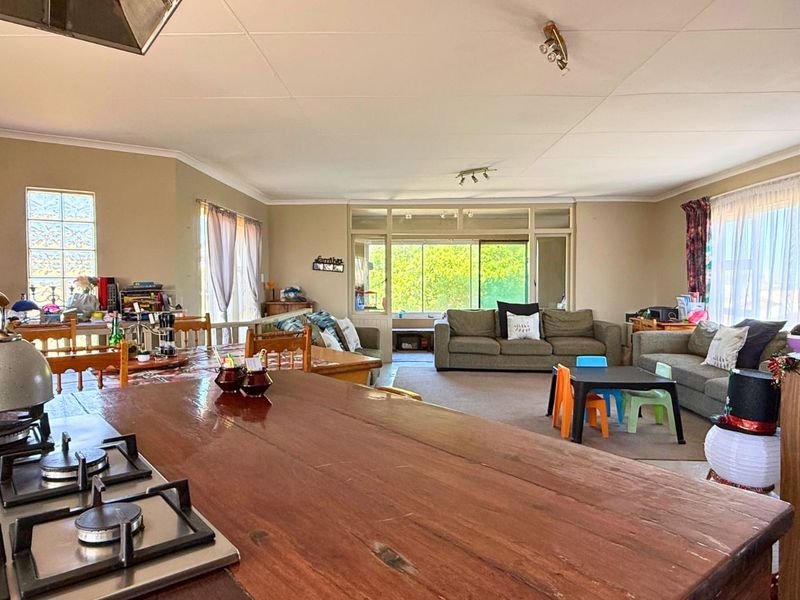 House For Sale in Franskraal - Photo 8