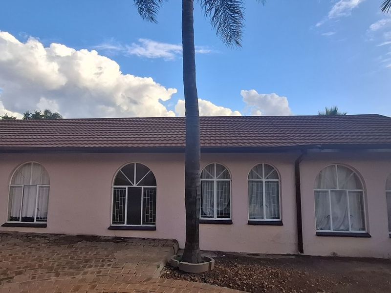 House For Sale in Fauna Park - Photo 5