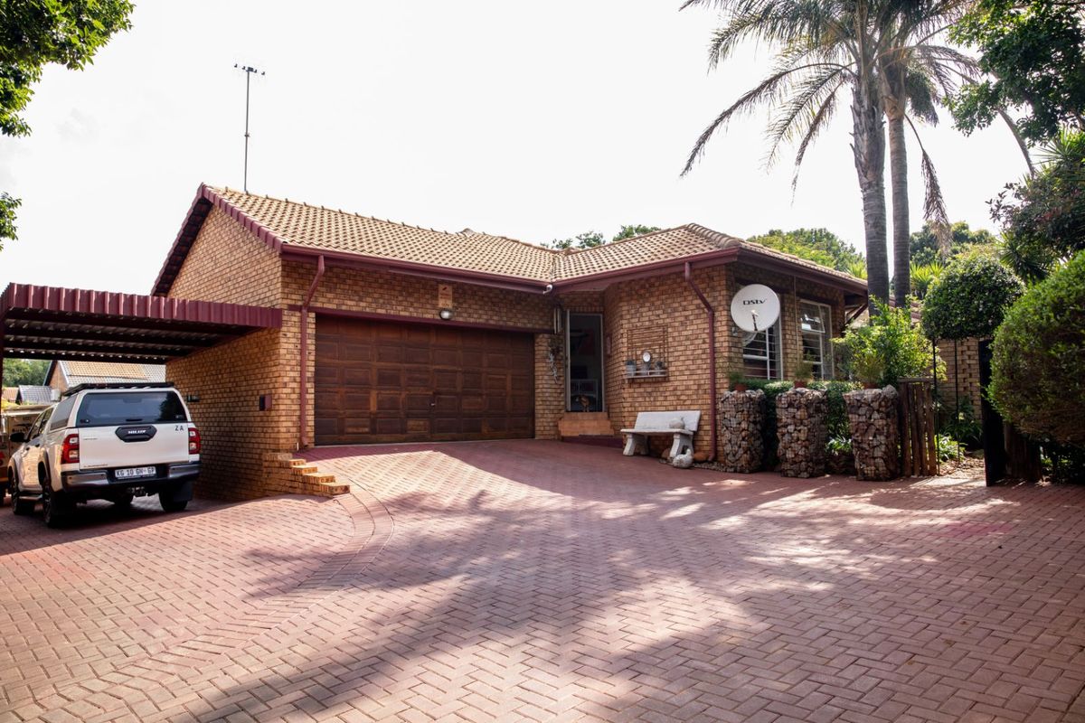 House For Sale in Highveld - Photo 4