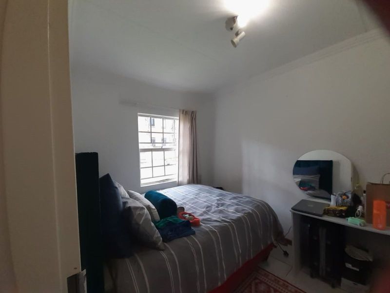 Apartment For Sale in Die Hoewes - Photo 9