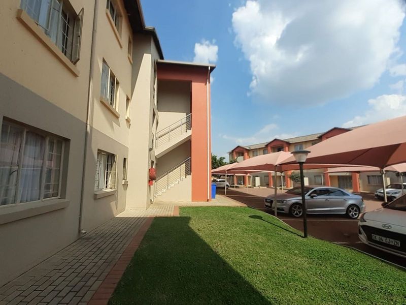 Apartment For Sale in Monavoni - Photo 2