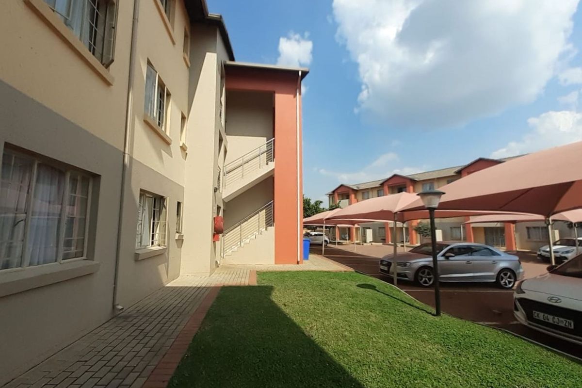 Apartment For Sale in Monavoni - Photo 2