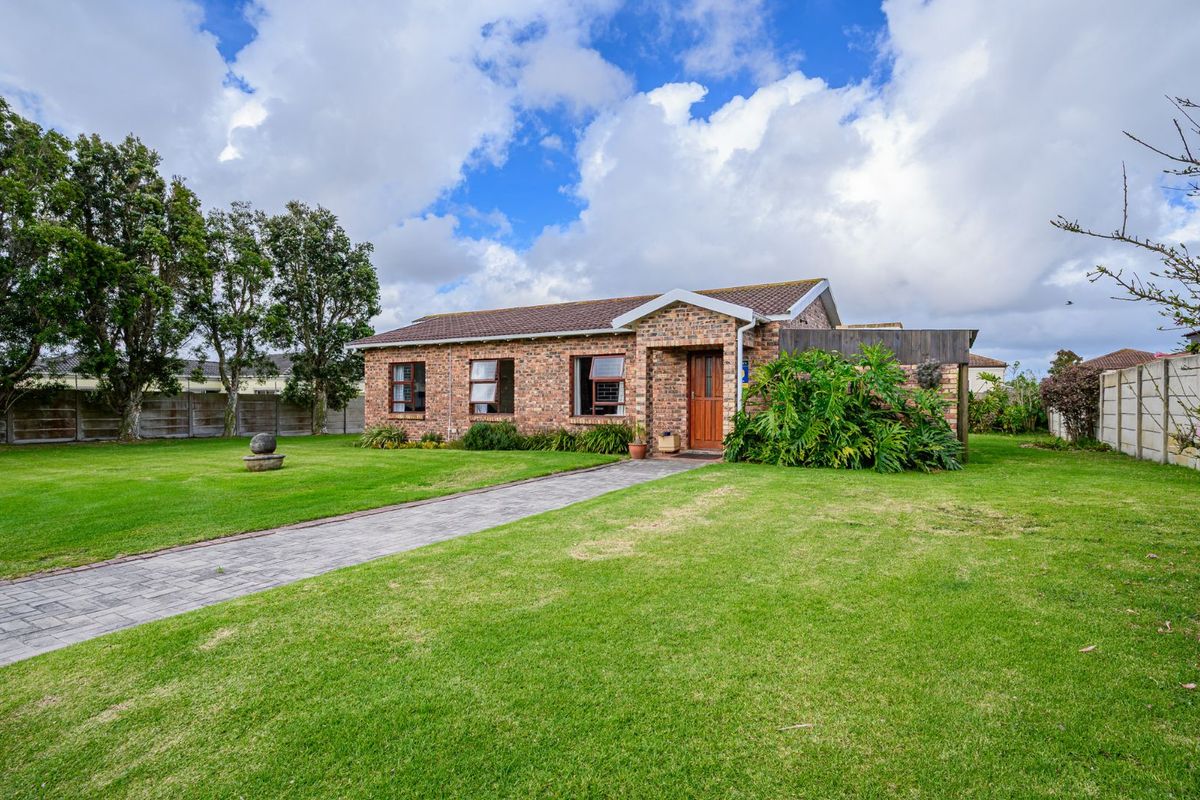 House For Sale in Lorraine - Photo 4