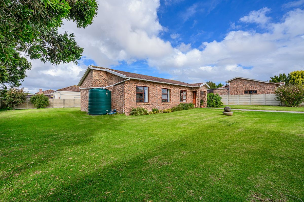 House For Sale in Lorraine - Photo 5