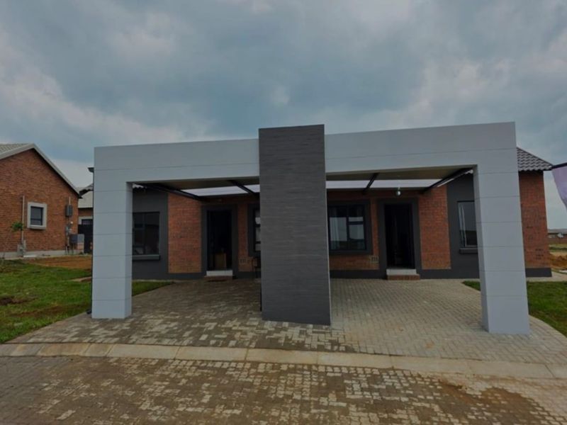 Townhouse For Sale in Trichardt - Photo 3