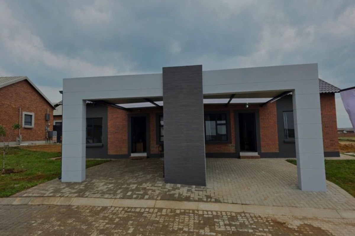 Townhouse For Sale in Trichardt - Photo 3