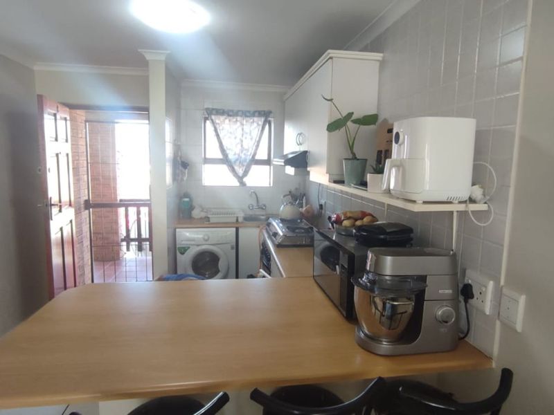 Townhouse For Sale in Joostenberg - Photo 8