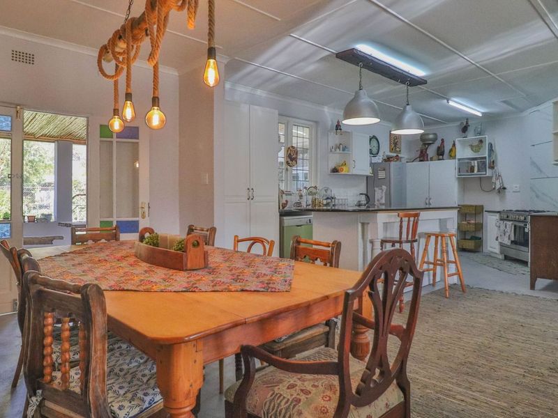 House For Sale in Robertson Central - Photo 8