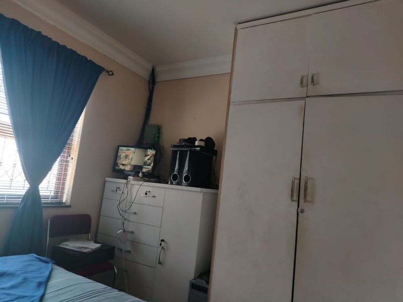 House For Sale in Kwamagxaki - Photo 9