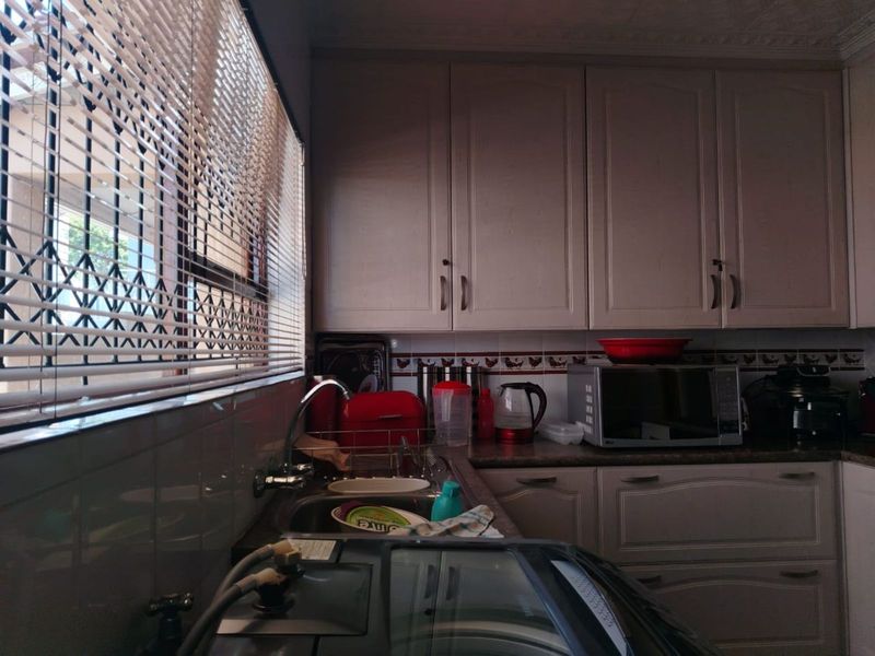 House For Sale in Kwamagxaki - Photo 6