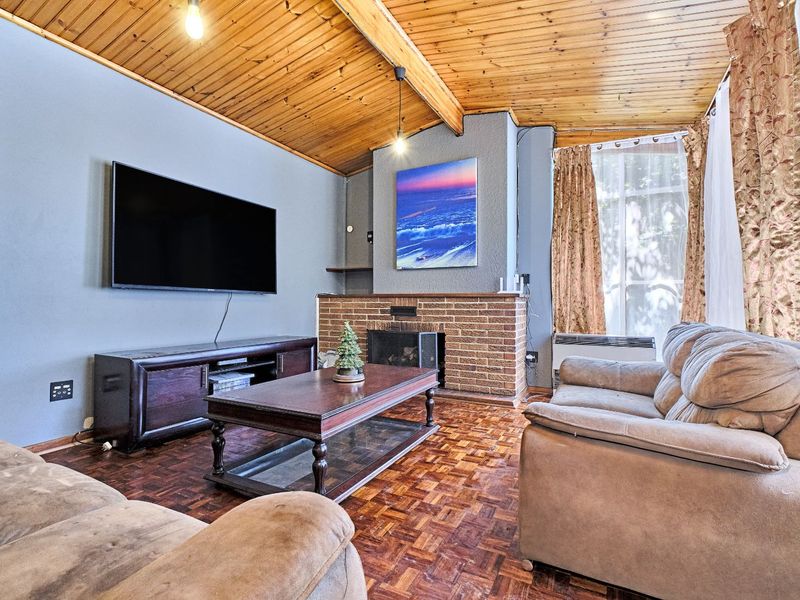 House For Sale in Noordheuwel - Photo 7