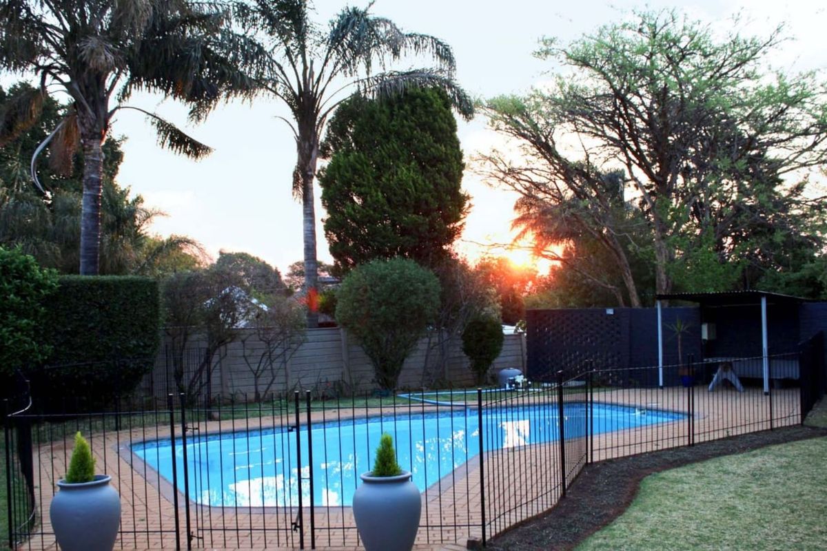 House For Sale in Noordheuwel - Photo 3