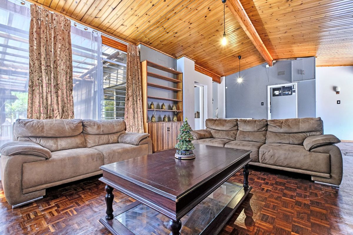 House For Sale in Noordheuwel - Photo 5