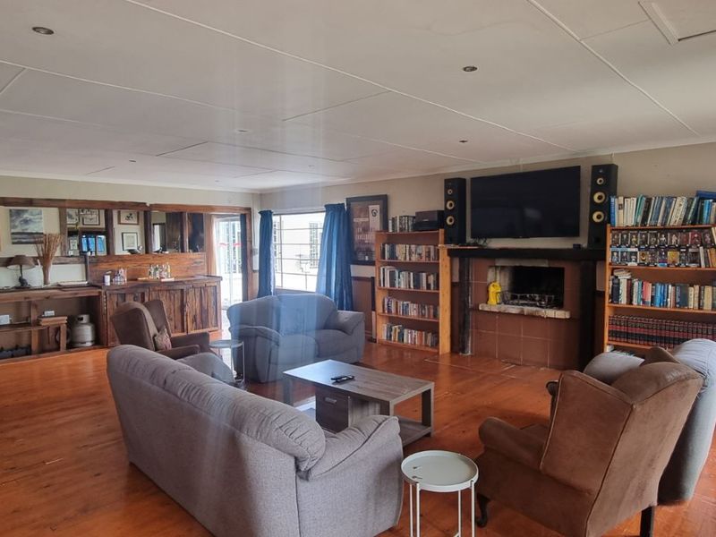 House For Sale in Wakkerstroom Central - Photo 9