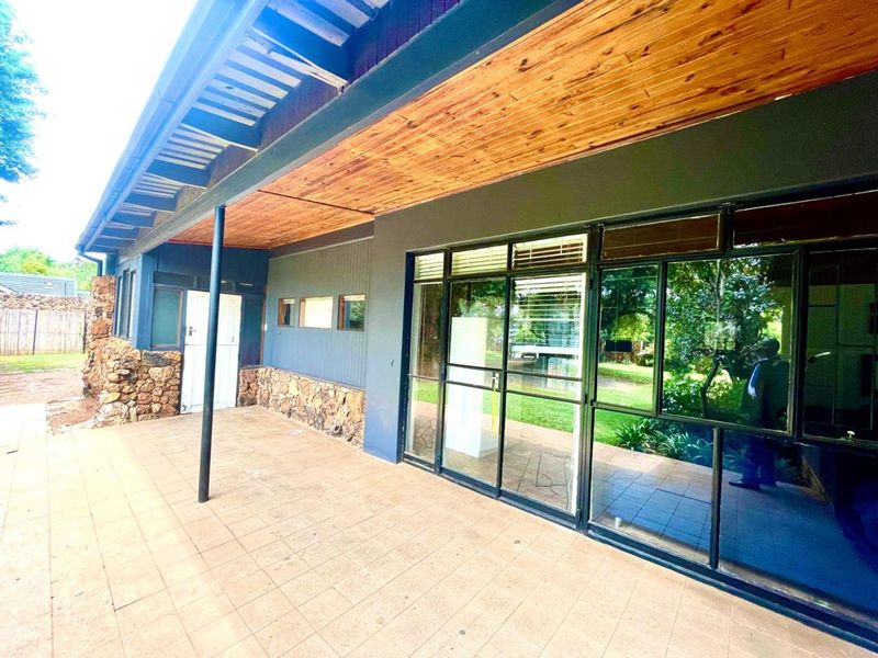 House For Sale in Irene - Photo 4