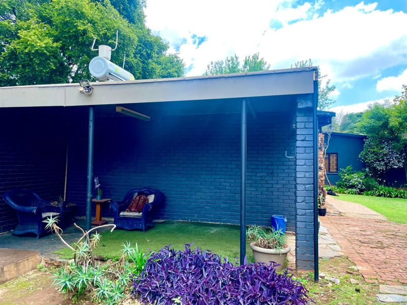 House For Sale in Irene - Photo 10