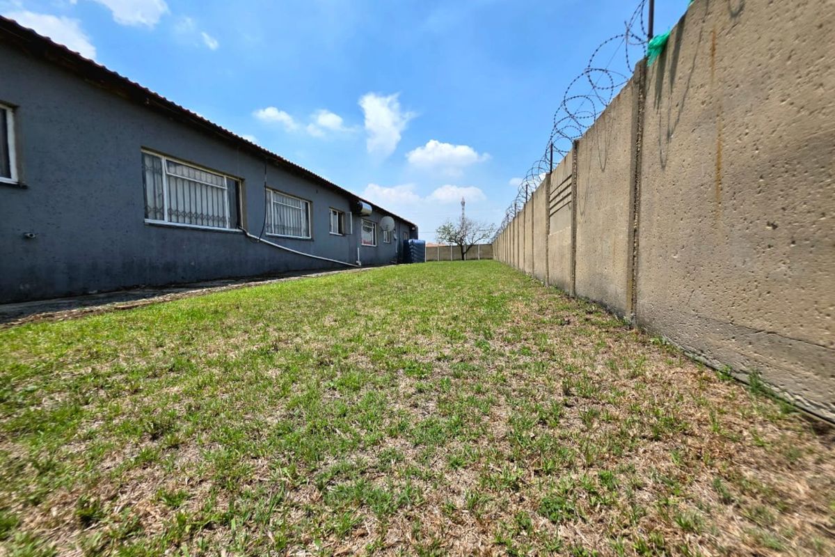 House For Sale in Charl Cilliers - Photo 2