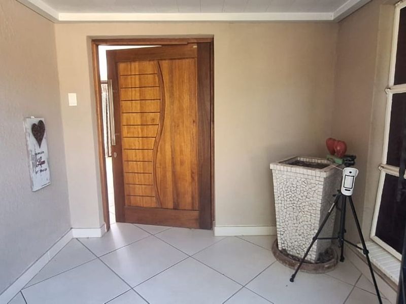 House For Sale in Helikonpark - Photo 8